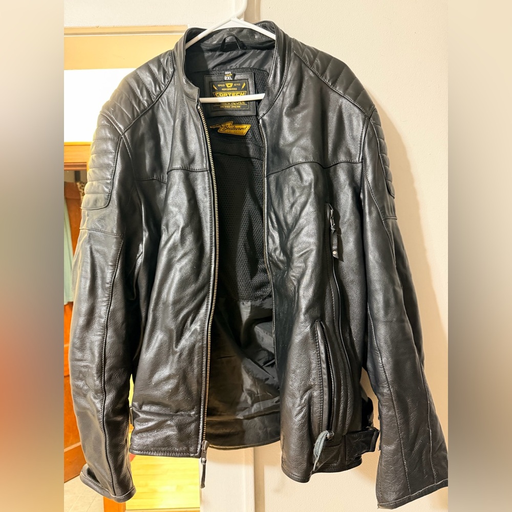 Mens Cortech Marquee Size Med Black Leather Soft Shell Motorcycle Jacket